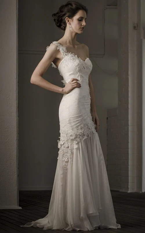 Vestido de novia largo de encaje sin mangas con apliques, un solo hombro, pliegues y flores.