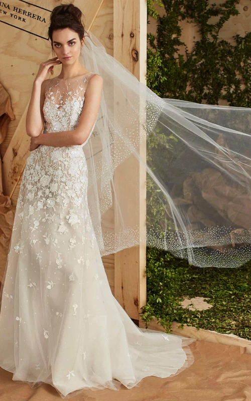 Ärmelloses, langes Brautkleid aus Tüll mit hohem Kragen, Applikationen und Illusionseffekt