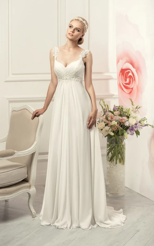 Robe fourreau sans manches à bretelles longues, dos corset empire, en mousseline avec bijoux de taille et plis