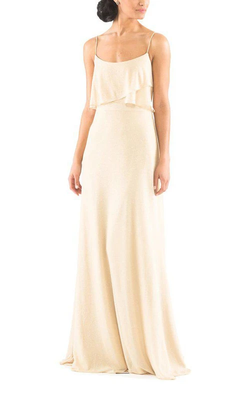 Robe longue fourreau élégante à fines bretelles spaghetti