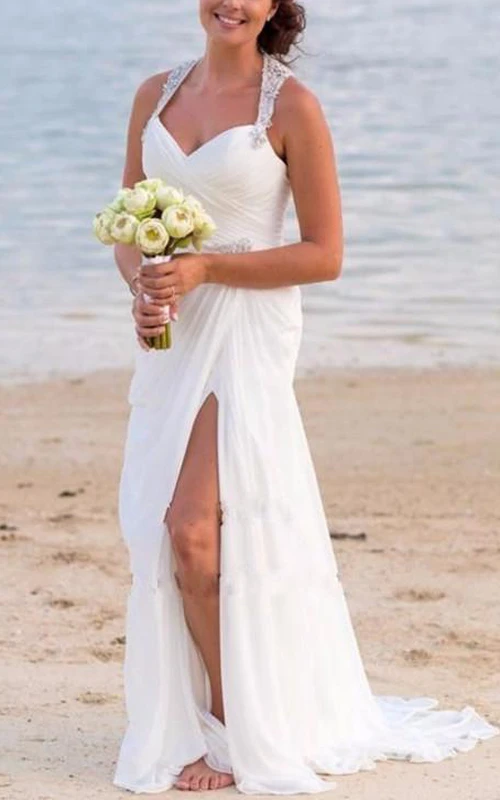 Elegantes Vintage-Strandkleid mit V-Ausschnitt, Perlenbesatz, rückenfreiem Schnitt und Schlitz vorne