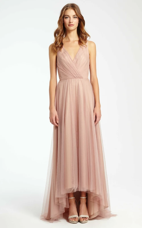 Robe de demoiselle d'honneur sans manches en tulle à col en V croisé asymétrique