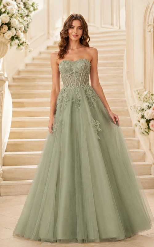 Vestido de gala largo hasta el suelo, sin tirantes, con escote corazón, de tul y apliques, color verde salvia.