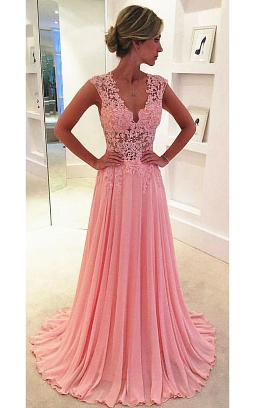 Magnifique robe de bal rose sans manches ornée d'appliqués de dentelle et longue en mousseline