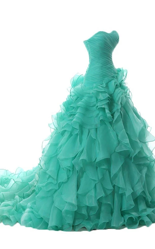 Robe de bal bustier à volants et dos lacé