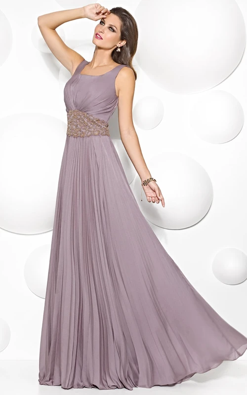 Robe de bal longue sans manches en mousseline de soie ornée de bijoux, coupe trapèze, col carré et plis