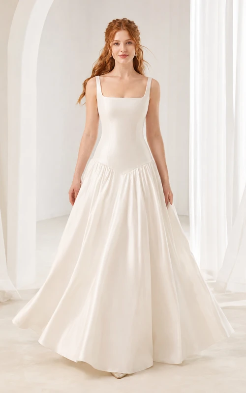 Gartenbrautkleid mit quadratischem Ausschnitt, weichem Tüll und tiefer Taille