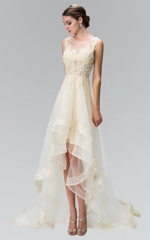 Robe en tulle sans manches à col rond asymétrique, ornée de perles et de volants, coupe trapèze