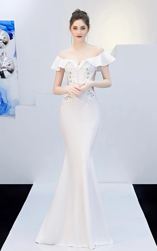 Vestido de novia largo rojo de un solo hombro con falda ajustada de cola de pez para banquetes y bodas.