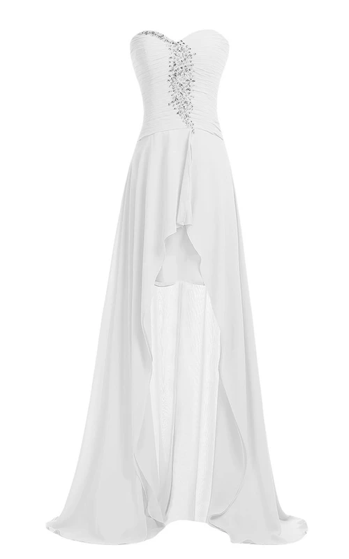 Vestido largo de gasa con capas y cristales de Sweetheart