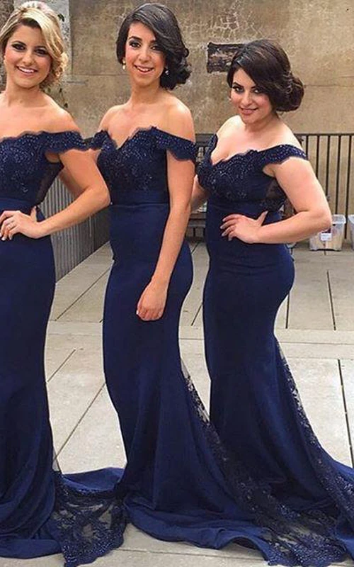 Sexy schulterfreies Meerjungfrauen-Brautjungfernkleid aus blauer Spitze mit Schleppe