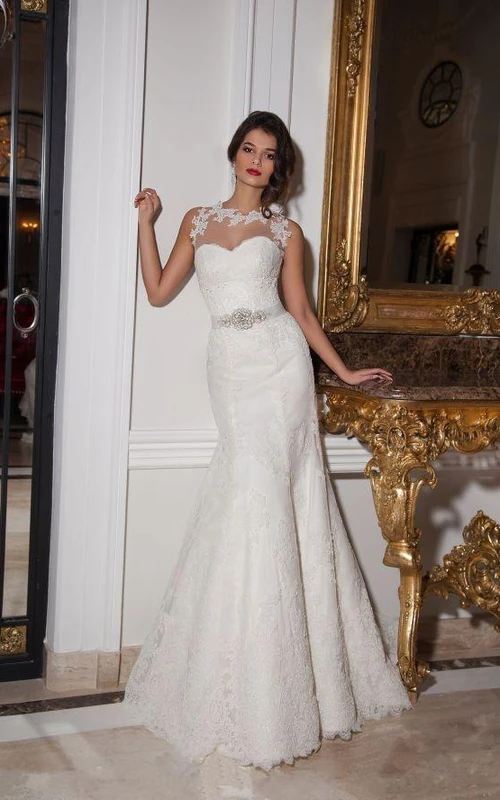 Sexy Illusion Sleeveless Mermaid Wedding Dress With Lace Appliques