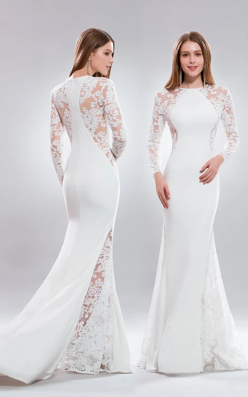 Vestido largo de punto con escote palabra de honor, manga larga y efecto ilusión, con apliques.