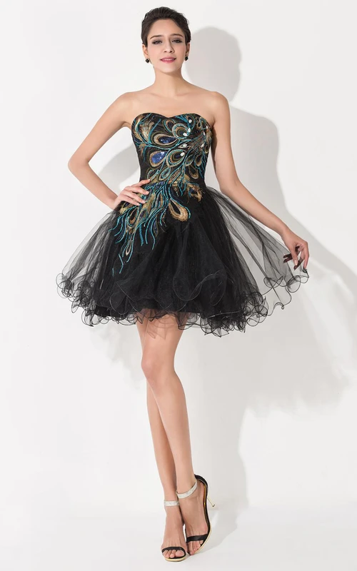 Sexy schwarzes kurzes Tüll-Abendkleid mit Pfauenmuster und herzförmigem Ausschnitt