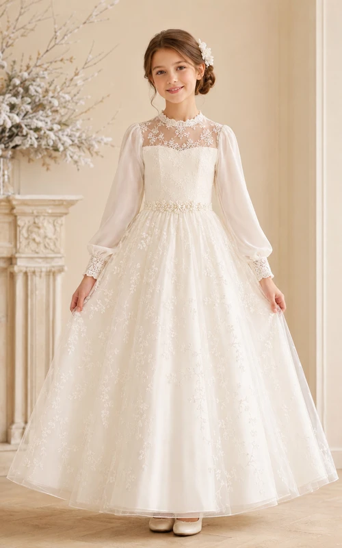 Robe de bal de première communion en tulle brodé à col montant et manches gigot