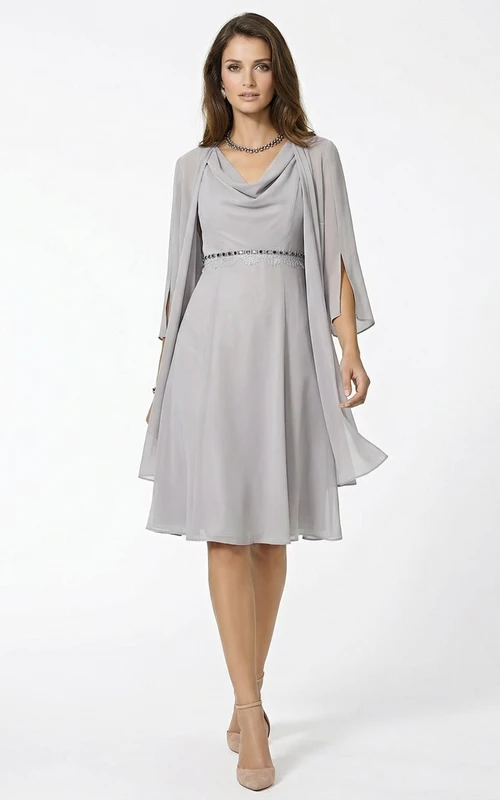 Brautmutterkleid aus Chiffon mit V-Ausschnitt und Schmuckbesatz