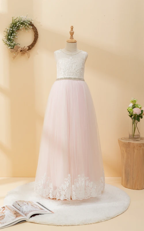 Vestido de niña de flores sin mangas con escote redondo y apliques de tul y cuentas de Angel Lace