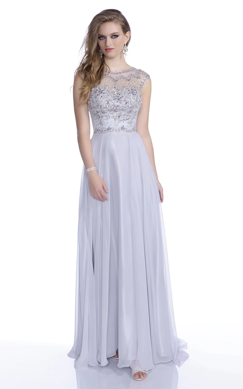 Robe de bal trapèze en mousseline à manches courtes et corsage orné de strass brillants