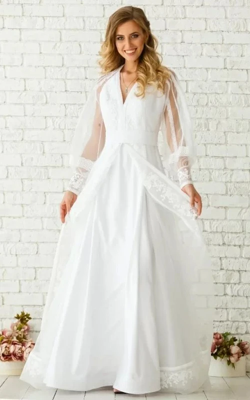 Vestido de novia moderno de corte A, largo hasta el suelo, de tul, manga larga, con cremallera y fruncido.