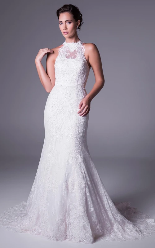 Vestido de novia largo sin mangas de encaje con cuello alto y apliques de trompeta