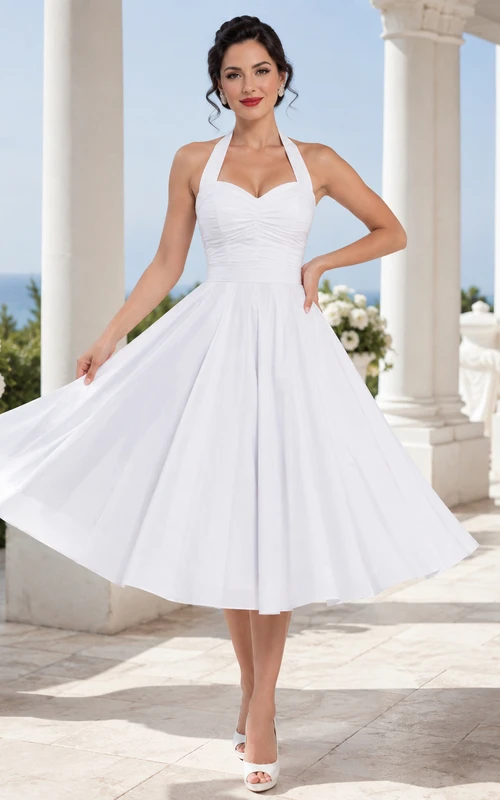 Vestido de cóctel vintage blanco impecable con escote halter, escote corazón, plisado, de gasa, corte en A, largo hasta la rodilla y espalda descubierta.