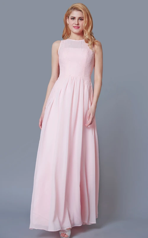 Vestido de gasa sin mangas con escote redondo y corte en A, con detalles de encaje.