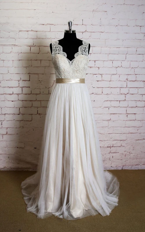 Sleeveless Queen Anne Neck A-Line Tulle Vow Renewal Dress With Satin Sash