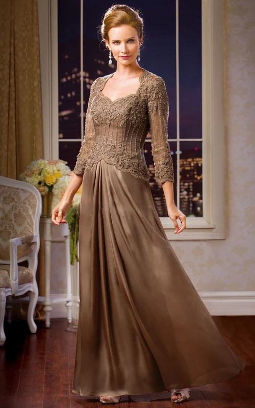 Robe longue à manches 3-4 pour la mère de la mariée, avec dos en forme de goutte et perles.