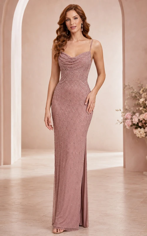Abendkleid aus Satin in Altrosa mit Spaghettiträgern