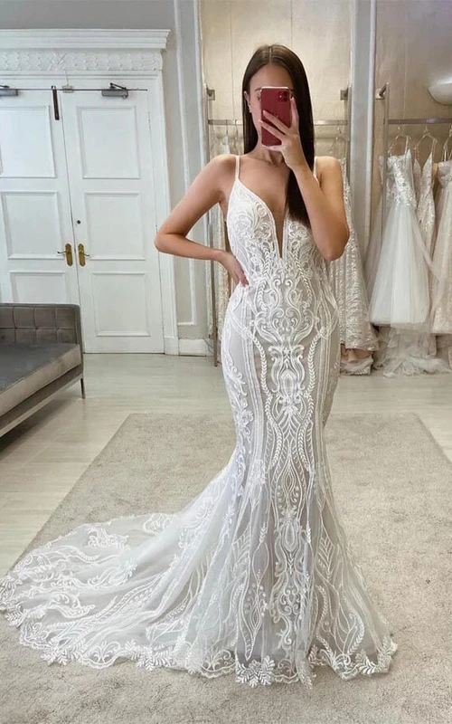 Robe de mariée sirène en dentelle spaghetti exquise