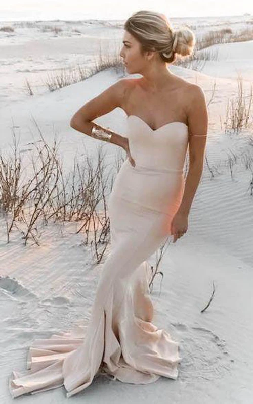 Meerjungfrauen-Kleid aus Jersey-Satin, ärmellos, mit Rüschen, Schleppe und offenem Rücken