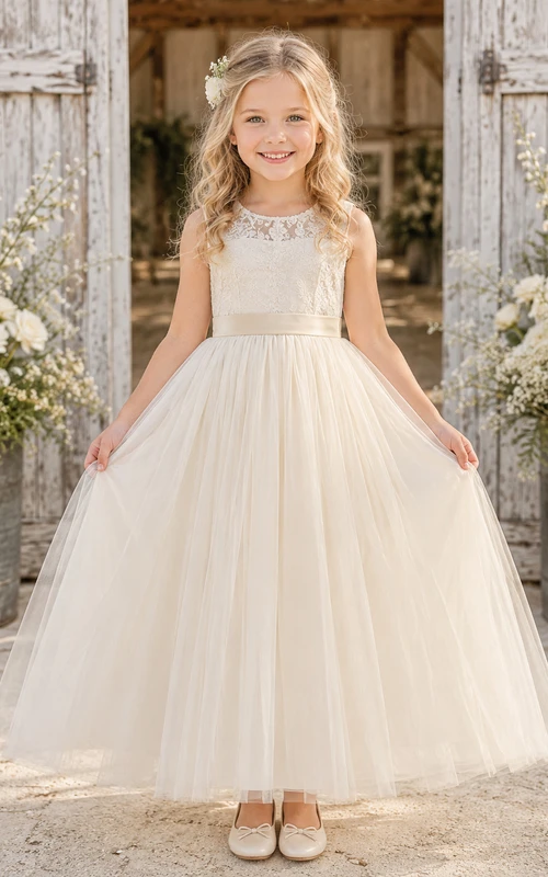 Klassisches A-Linien-Blumenmädchenkleid aus Tüll mit Spitzenoberteil, Rundhalsausschnitt, bodenlangem Rock und Schleifendetail.
