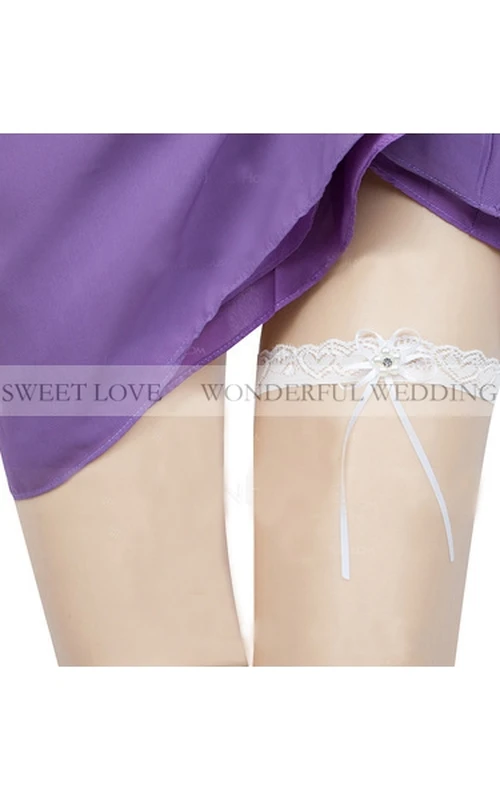 Fresh Fairy weißes Spitzenstrumpfband mit elastischem Bund, 40-58 cm