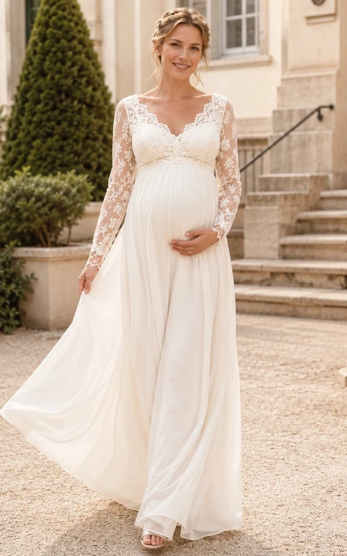 Vestido de novia de maternidad para ceremonia civil, de encaje y gasa, con escote en V, manga corta, corte imperio y cola larga.