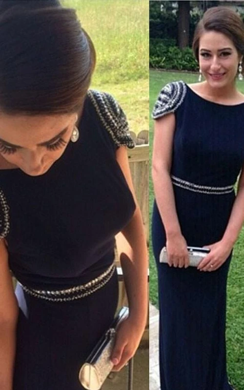 Zeitloses, ärmelloses Meerjungfrauen-Abendkleid mit Perlenstickerei