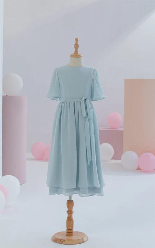 Vestido corto de gasa con cuello joya, manga tres cuartos y capas para niña de las flores