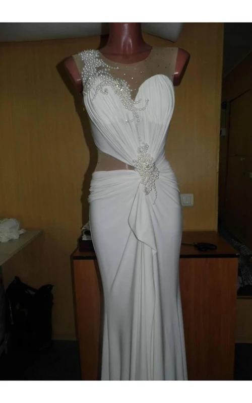 Sexy Illusion Bow Prinzessin Hochzeitskleider Perlenverzierte Brautkleider