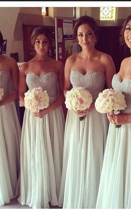 Sexy, ärmelloses Brautjungfernkleid aus Chiffon in Champagner mit herzförmigem Ausschnitt und Spitze