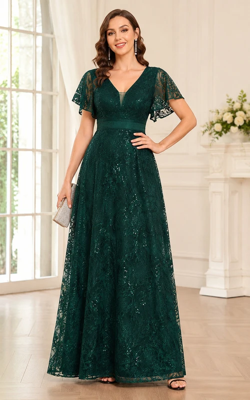 Lace Mother of the Bride Dress in Dark Green, V-neck A-Line Floor-Length Gown with Lace and Sash/Ribbon