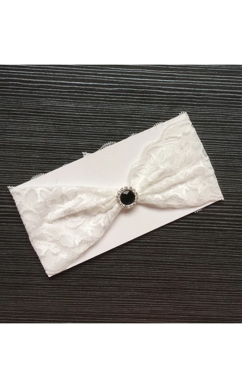 Einfaches schwarzes, rautenförmiges, weißes Spitzen-Strumpfband mit elastischem Gummizug, passend für Brautstrümpfe mit einer Länge von 40-58 cm