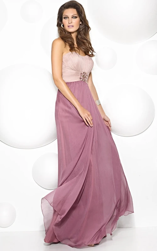 Sheath Sleeveless Floor-Length Sweetheart Ruched Chiffon Prom Dress With Broach