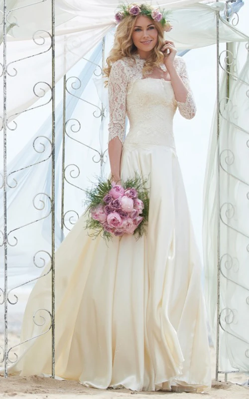 A-Linien-Brautkleid aus Chiffon mit 3-4-Ärmeln, bodenlang, trägerlos, mit Spitze und Illusionseffekt.
