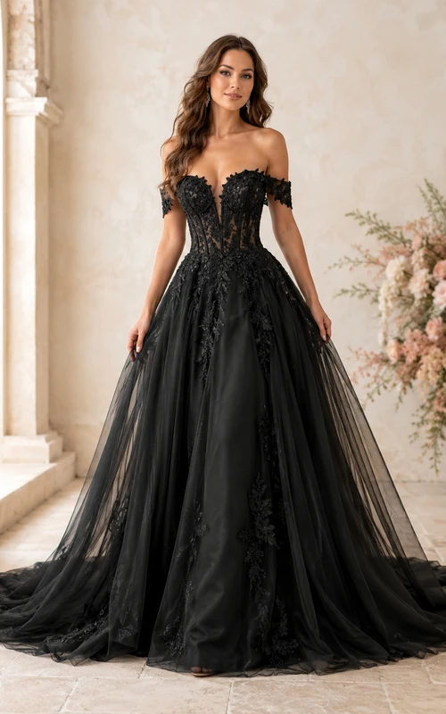Robe de mariée noire à épaules dénudées, dos nu en forme de cœur, ornée de dentelle florale et de tulle, avec traîne cathédrale