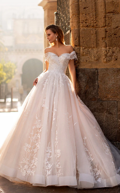 Off-the-shoulder Lace Applique Empire Ball Gown Tulle Wedding Dress