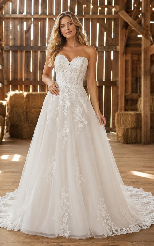 Boho-Hochzeitskleid aus Spitze, A-Linie, trägerlos, mit Schleppe und tiefem V-Ausschnitt am Rücken