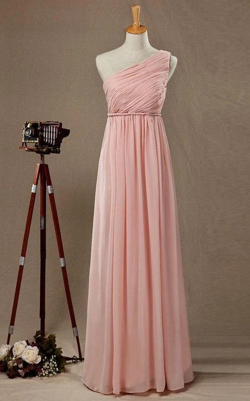 Ein-Schulter-Chiffonkleid in Empire-Optik mit Falten und A-Linien-Schnitt, bodenlang