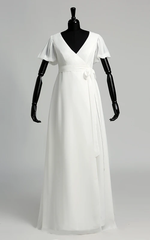 Robe de mariée trapèze à manches courtes bouffantes