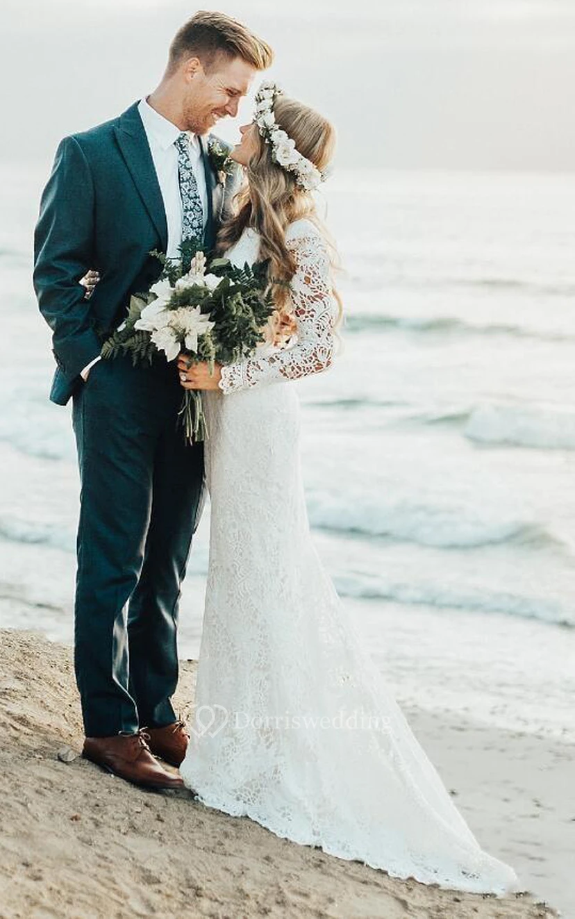 Vestido de novia bohemio de manga larga con encaje, corte modesto y falda acampanada view 4