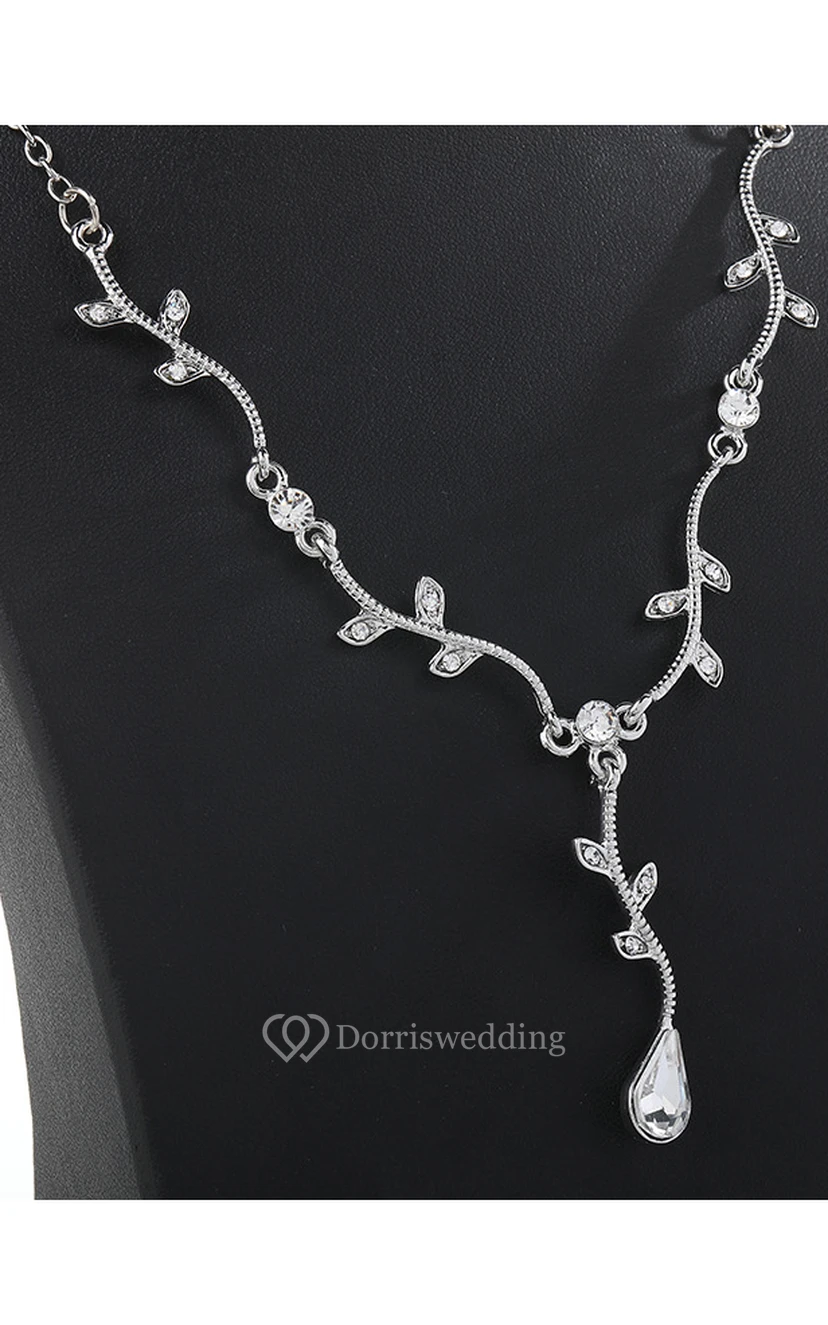 Modern Leaves and Pear Shape Rhinestone Necklace and Earrings Jewelry Set view 3