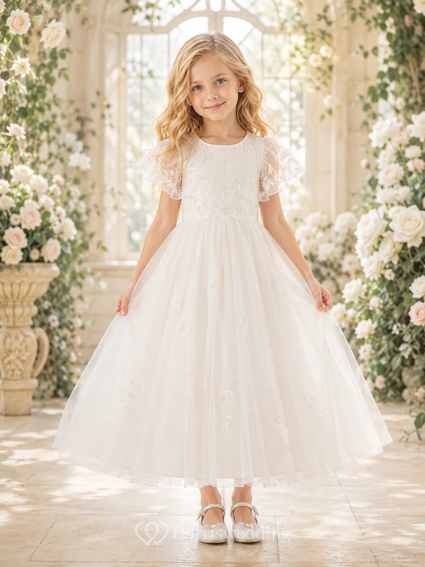 Vestido de niña de las flores, color marfil, encaje, tul, corte en A, manga corta, cuello joya, largo midi.